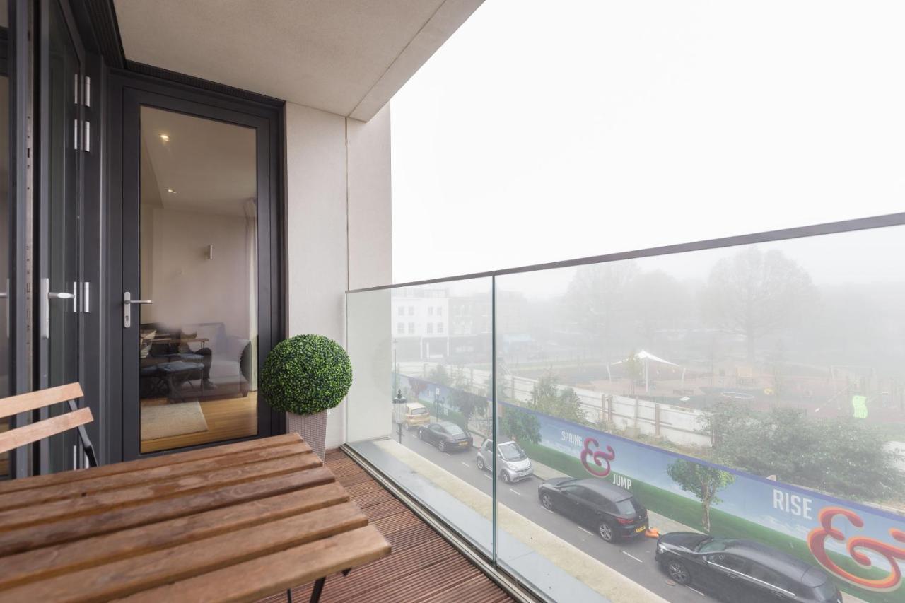 Portobello Apt With Floor-To-Ceiling Views Londýn Exteriér fotografie